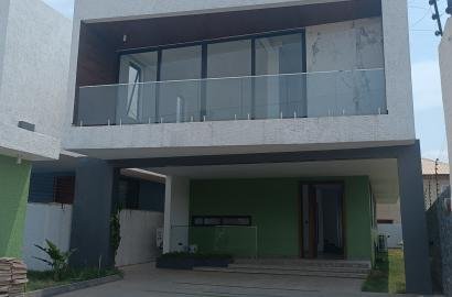 3 bedrooms house with 1BQ