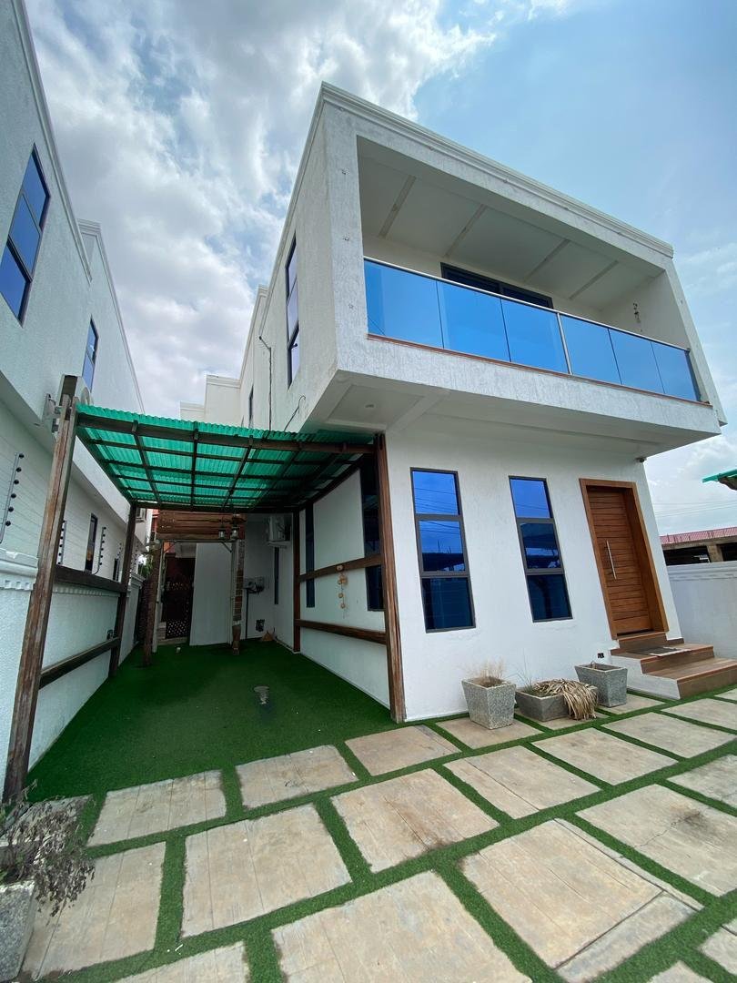 4 bedroom ensuite for rent