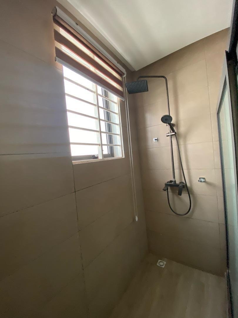 4 bedroom ensuite for rent