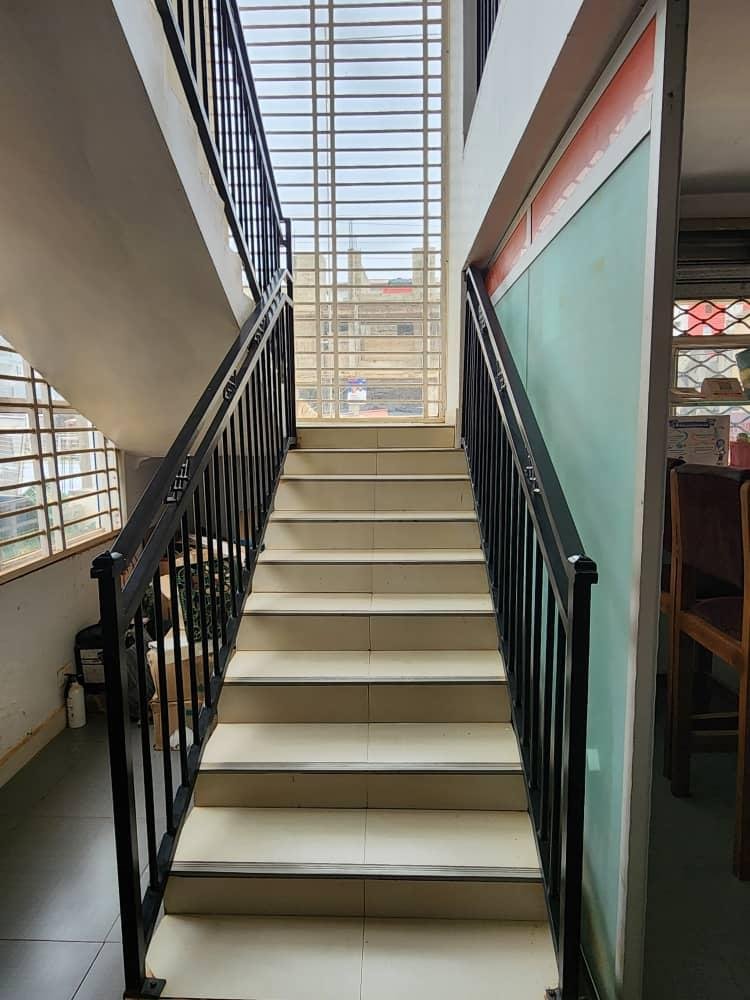 Office space for rent at Madina