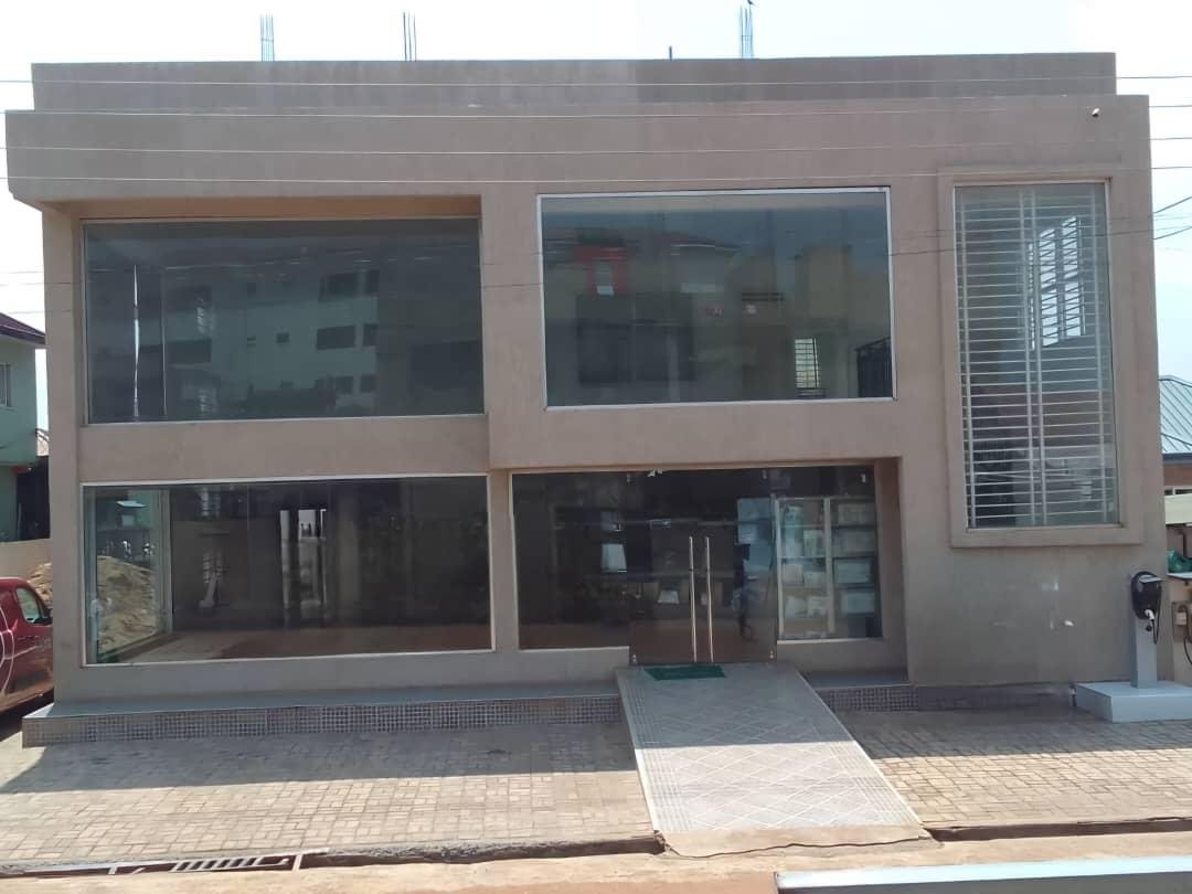 Office space for rent at Madina