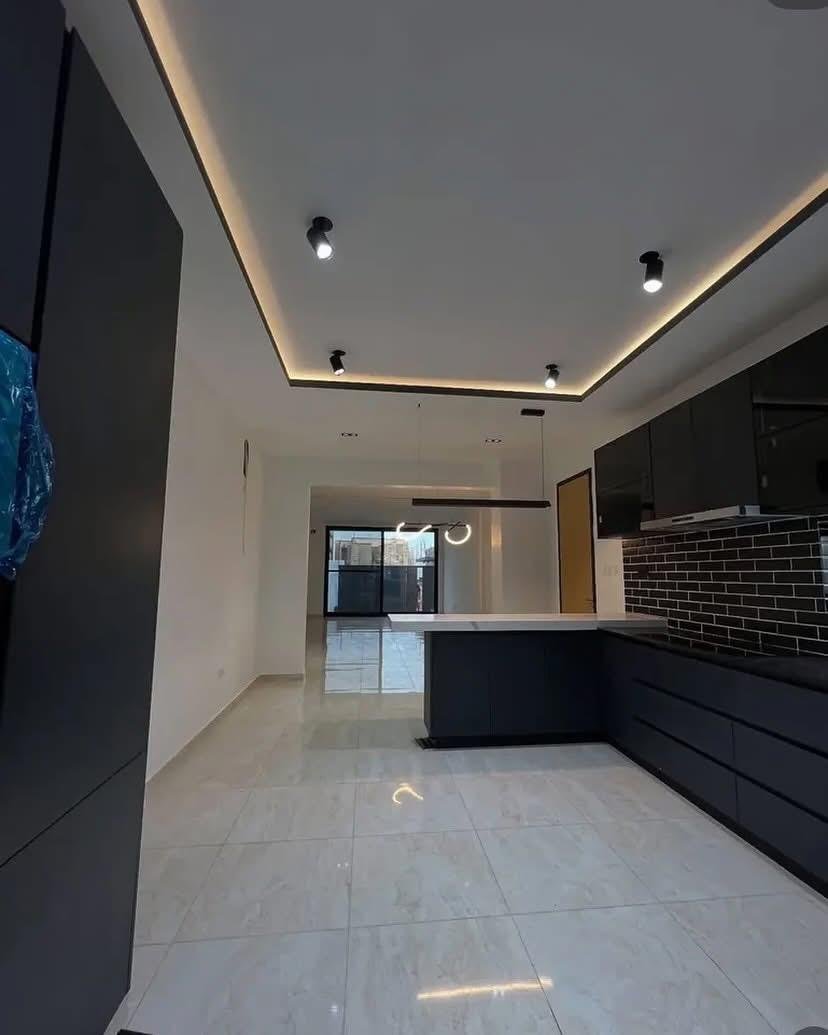 Luxury 4 bedroom house with pool Eastlegon