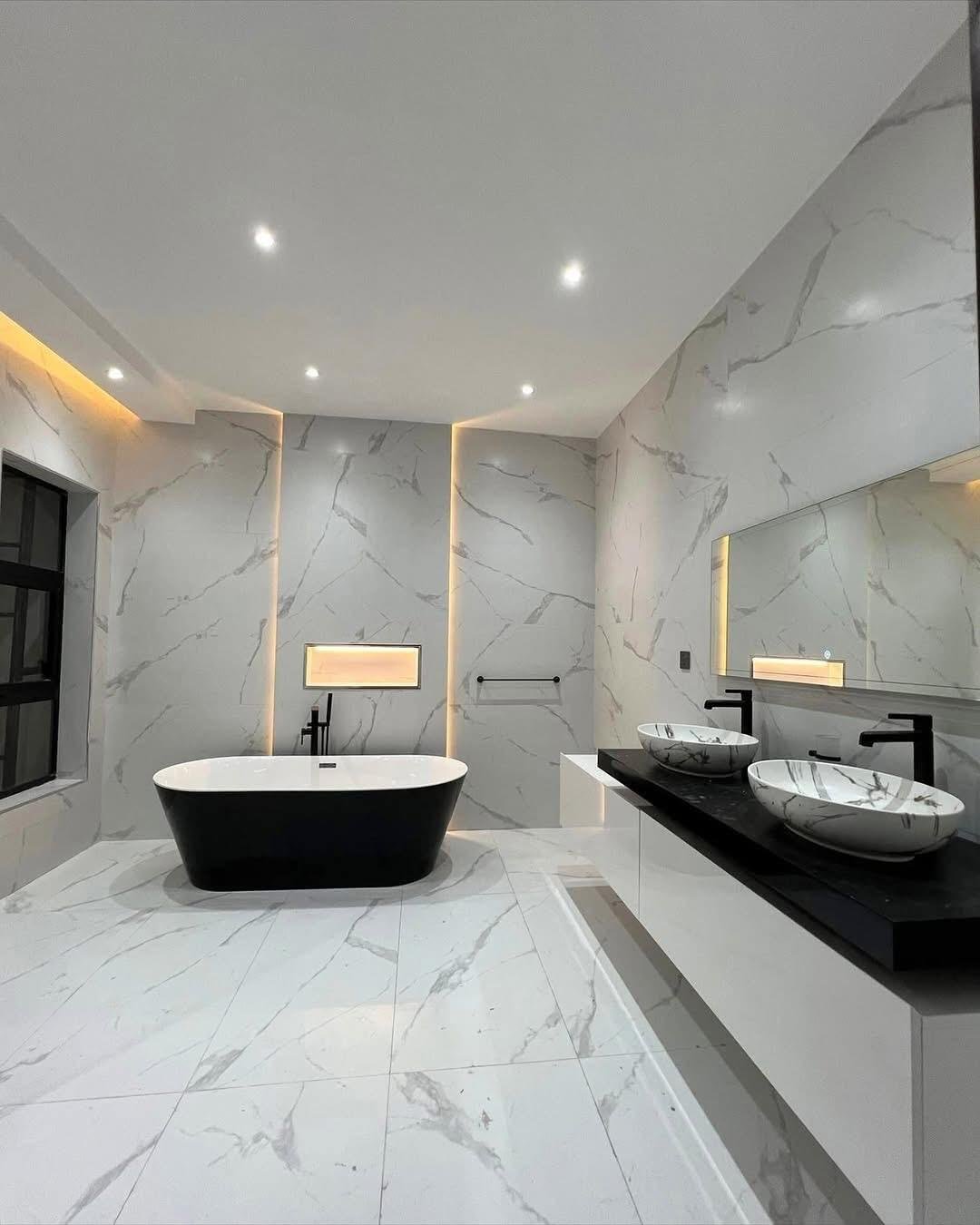 Luxury 4 bedroom with pool Ashaley Botwe