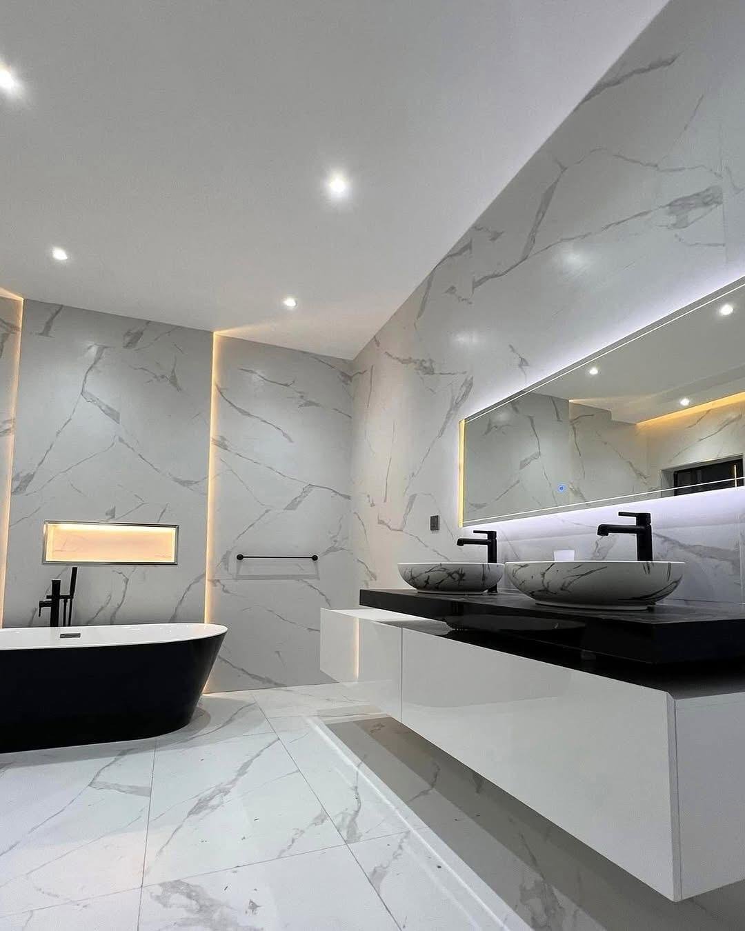 Luxury 4 bedroom with pool Ashaley Botwe