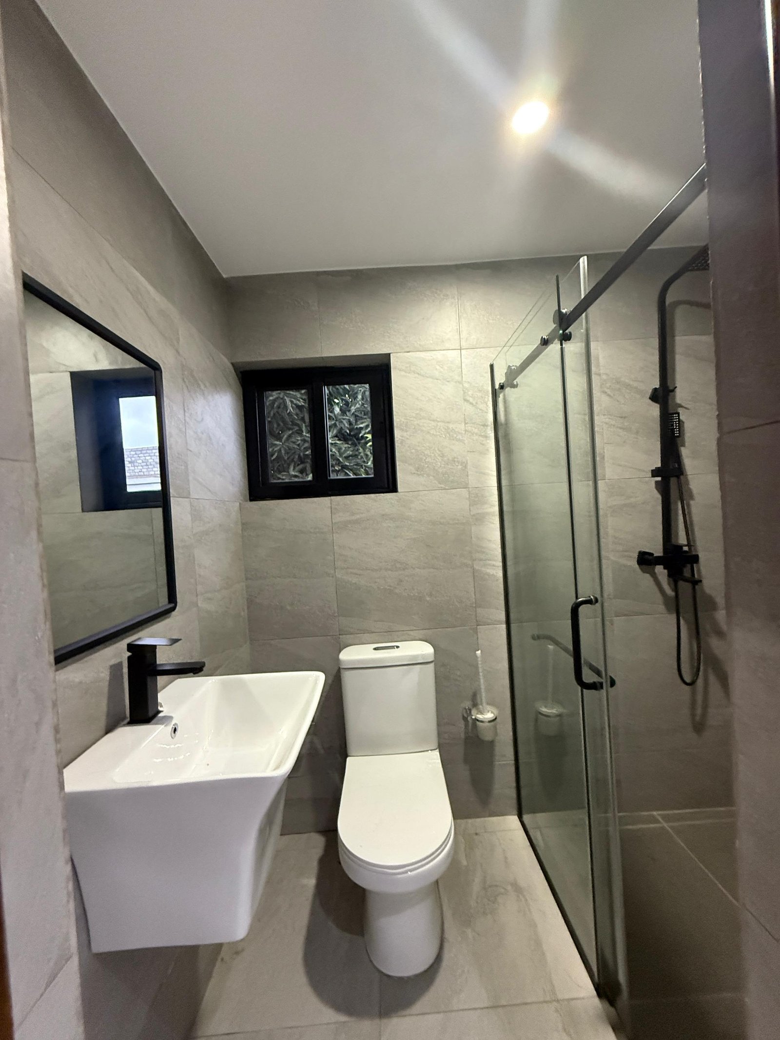 Luxury 4 bedroom house for rent in Eastlegon