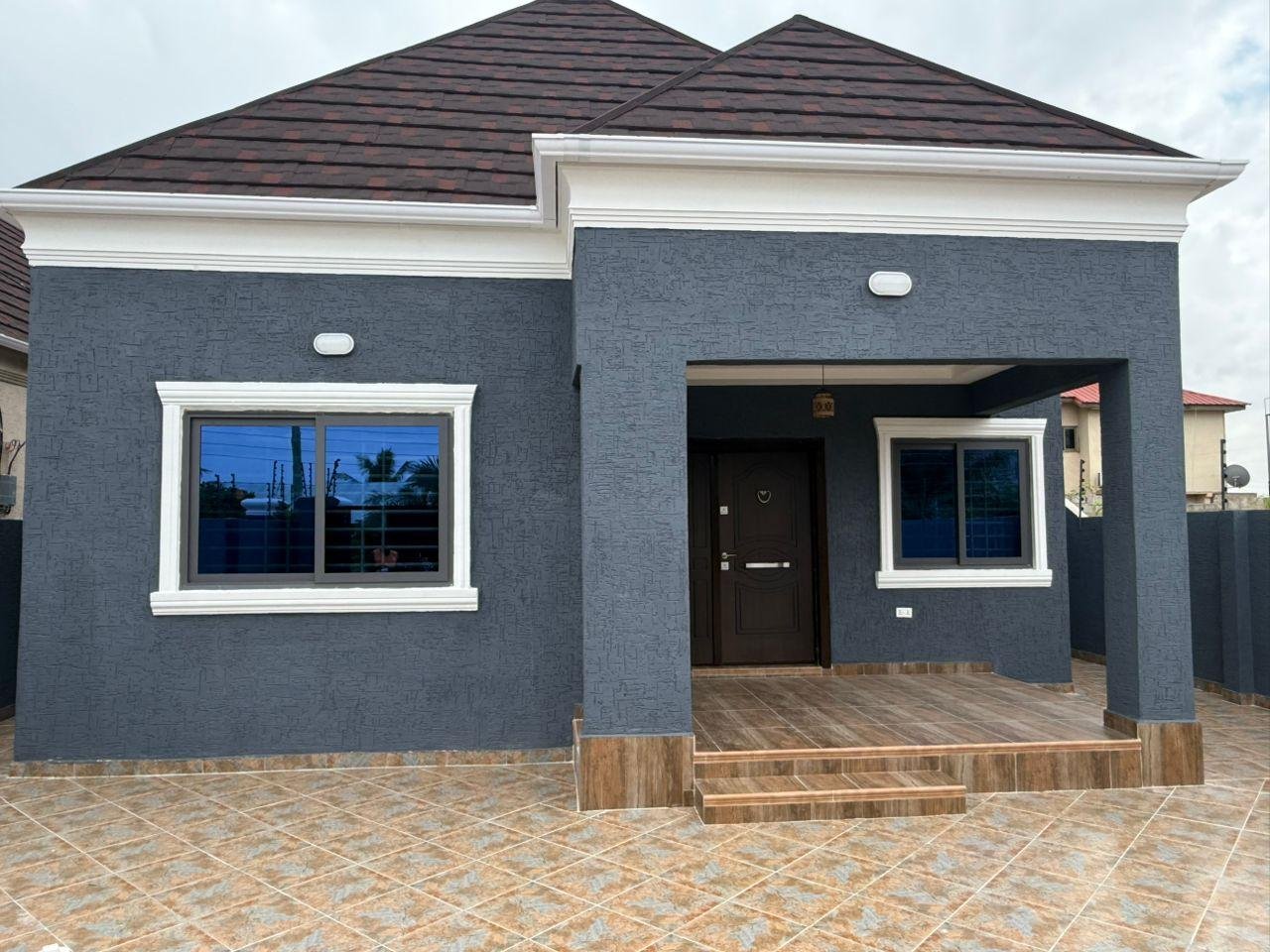 Luxury 3 bedroom Houses at Kings City Estate & Const.