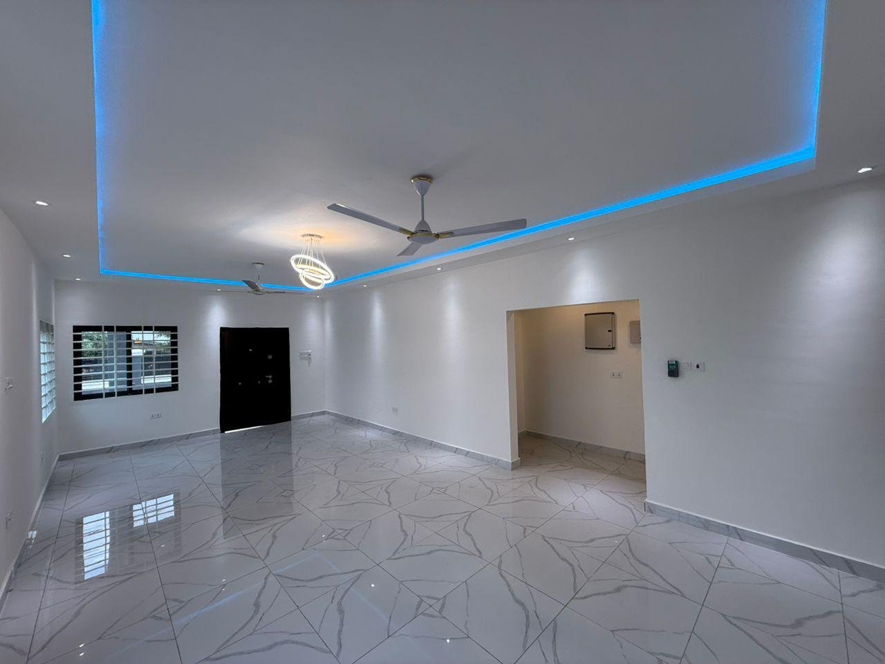 Luxury 3 bedroom Houses at Kings City Estate & Const.