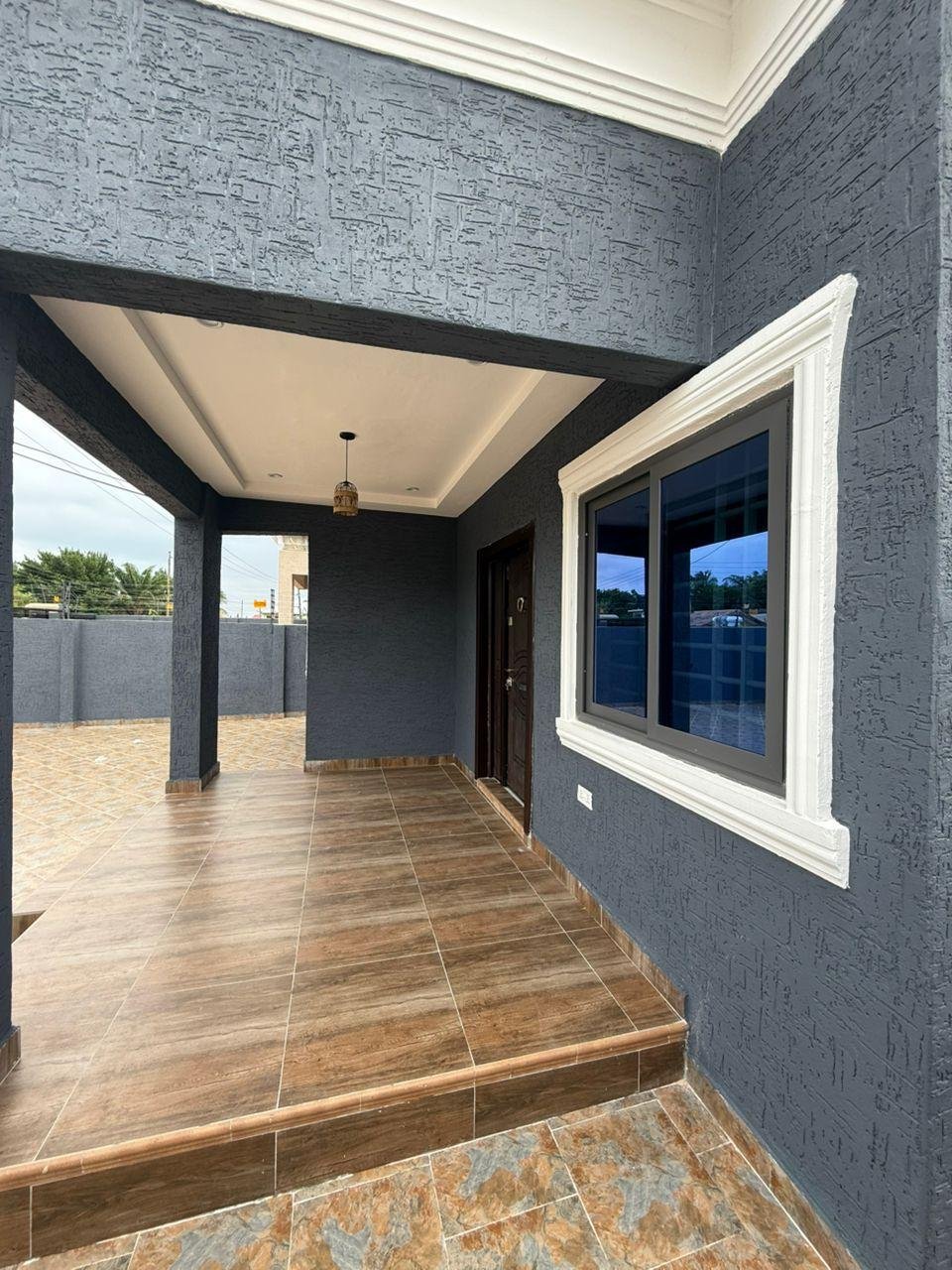 Luxury 3 bedroom Houses at Kings City Estate & Const.