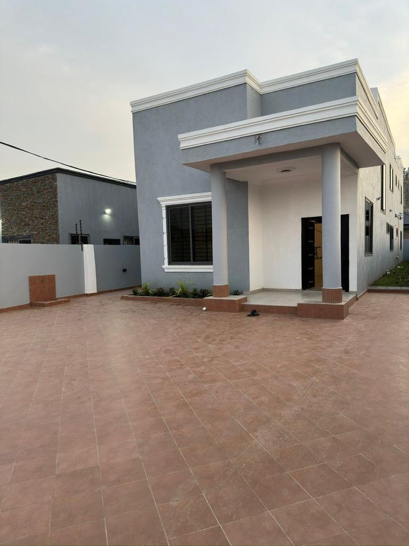 4-bedroom house at kasoa