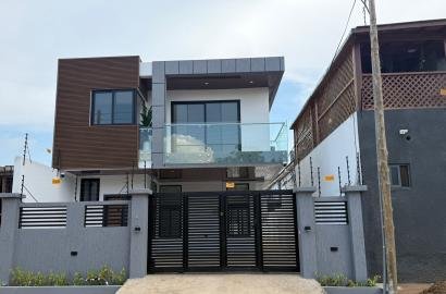 3 BEDROOM DETACHED STORY