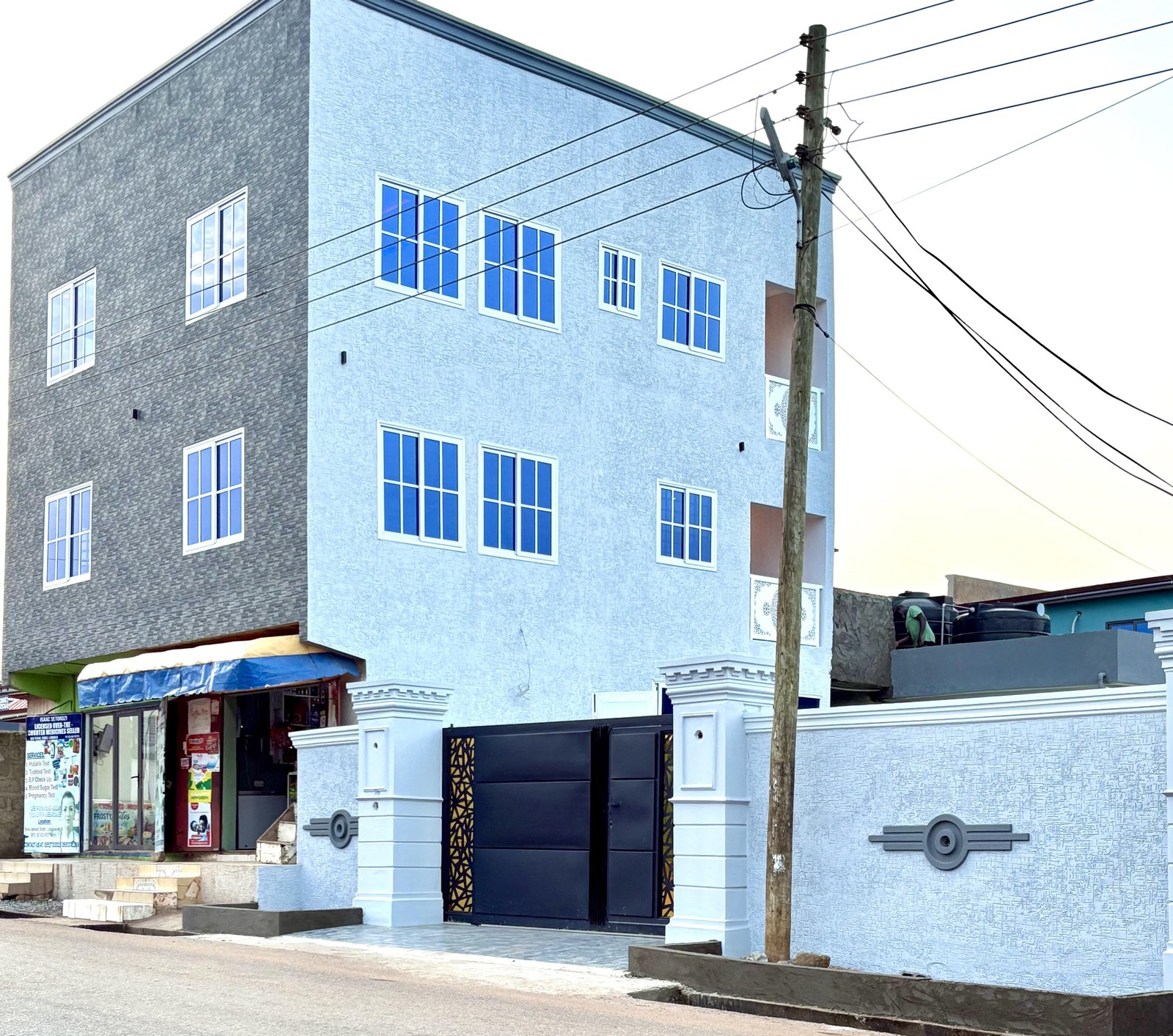 3 bedroom apartment for rentat sowutuom