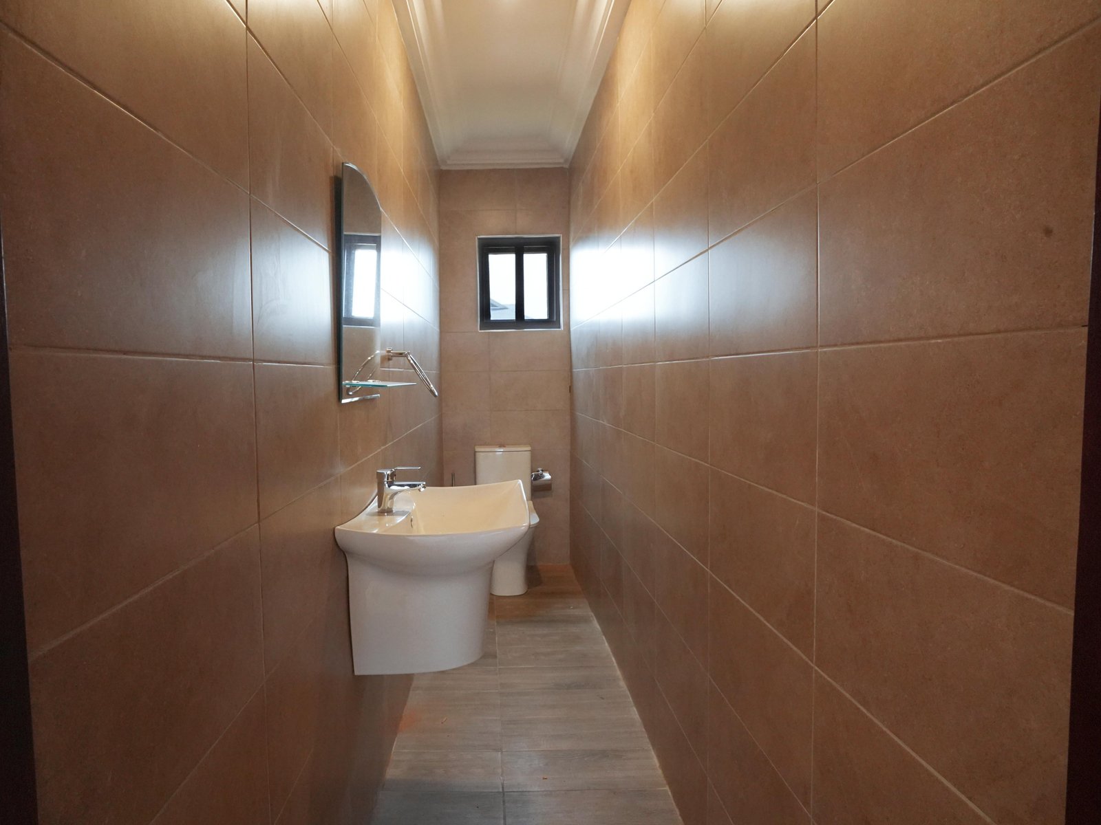 2 Bedroom Semi-Frunished Apartment for Rent