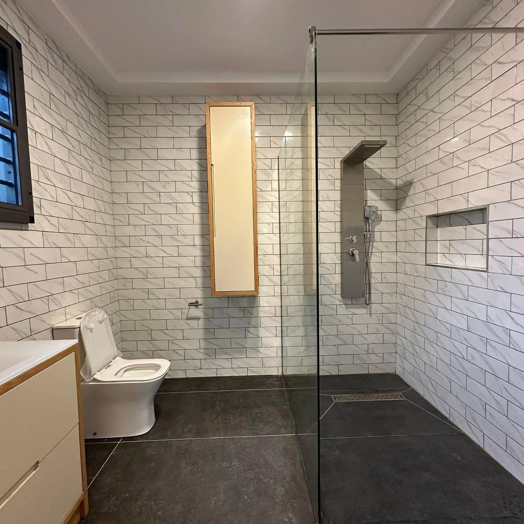 3bedroom self contain