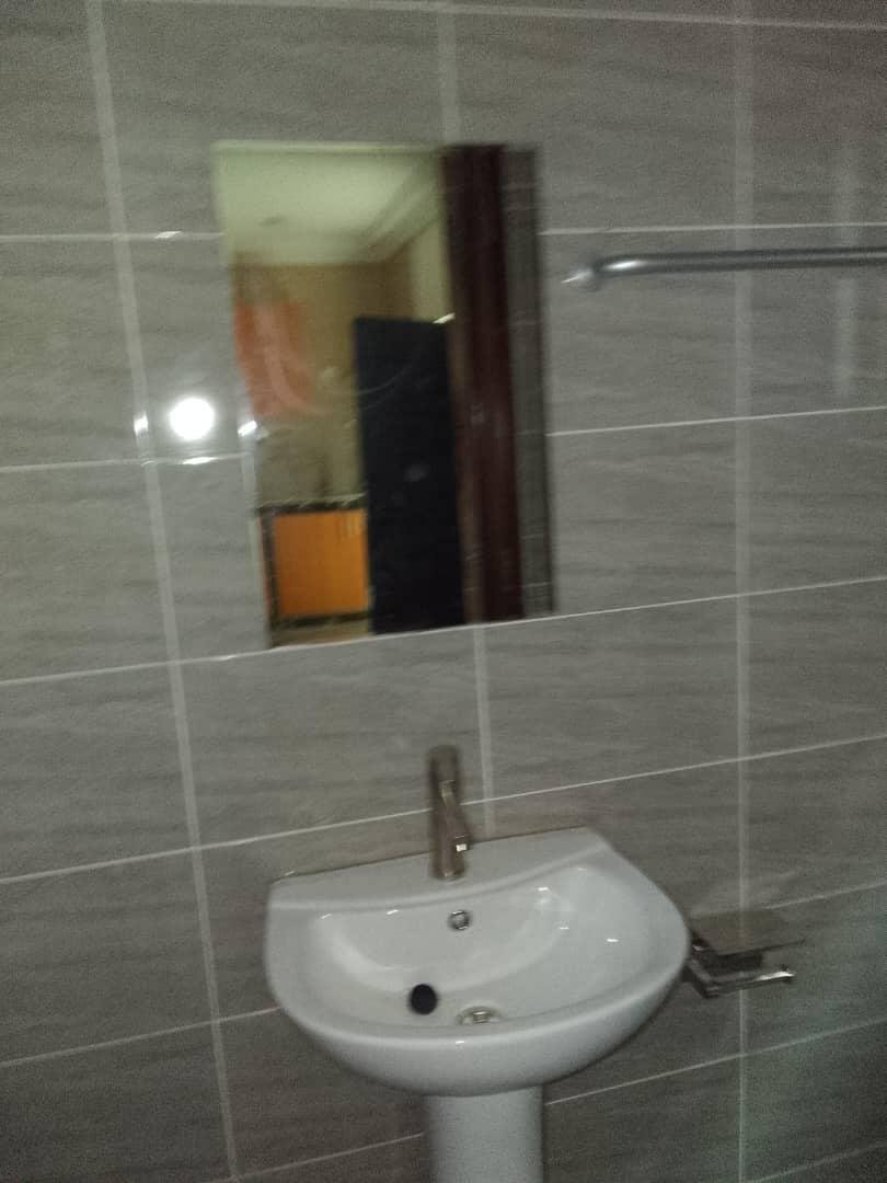 Singleroom self contain apartment