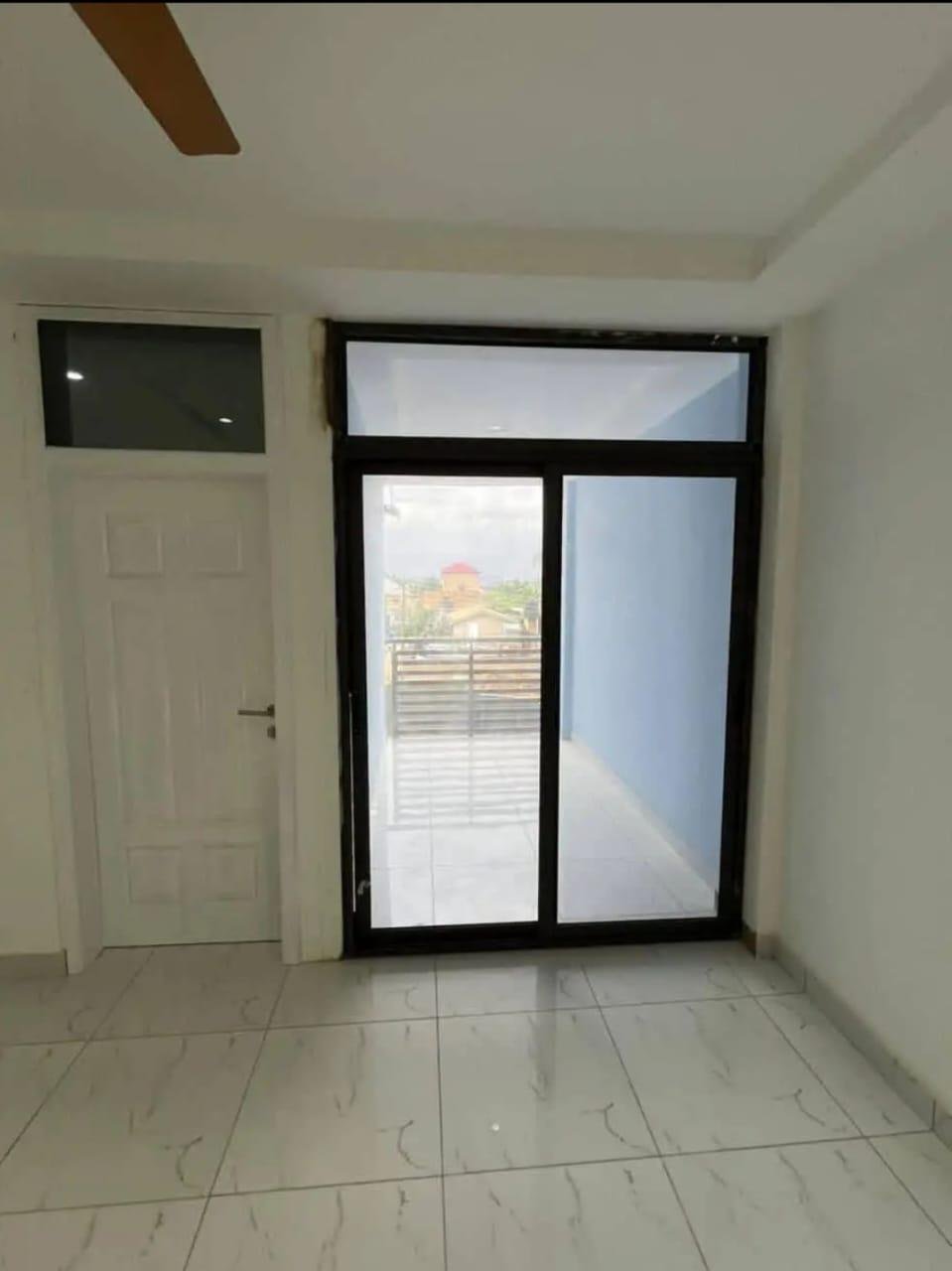 NEWLY BUILT 2 BEDROOM APARTMENT