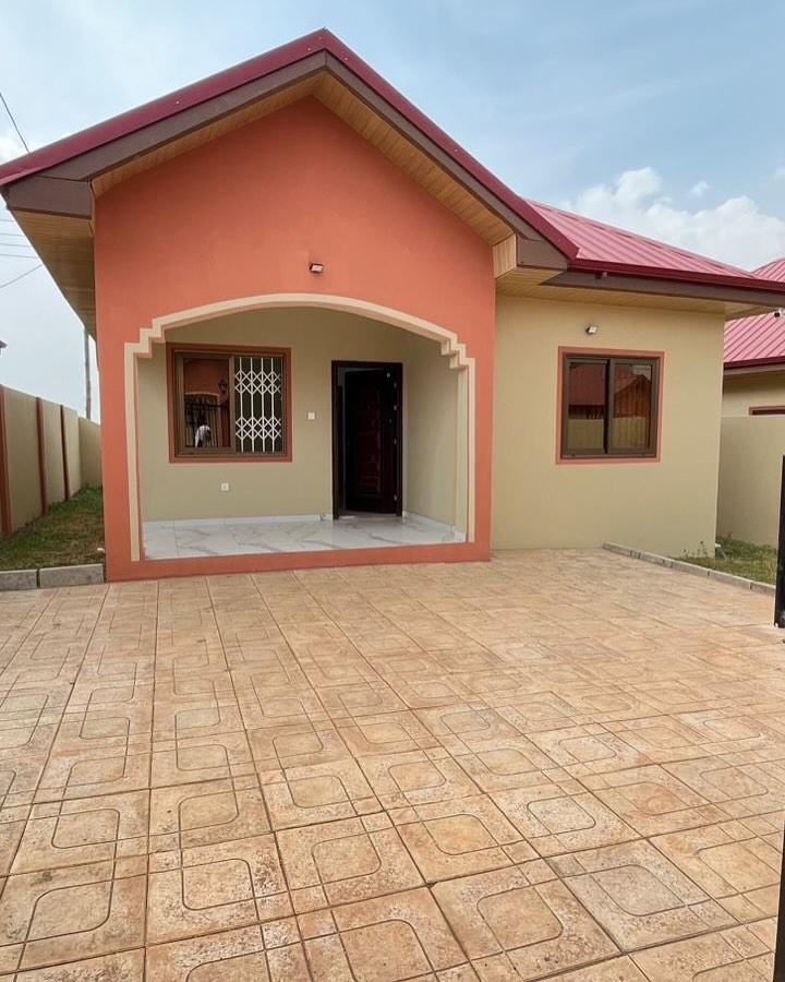 2 Bedroom House