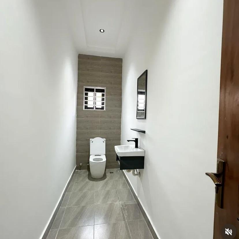 En-suite 3 bedrooms house