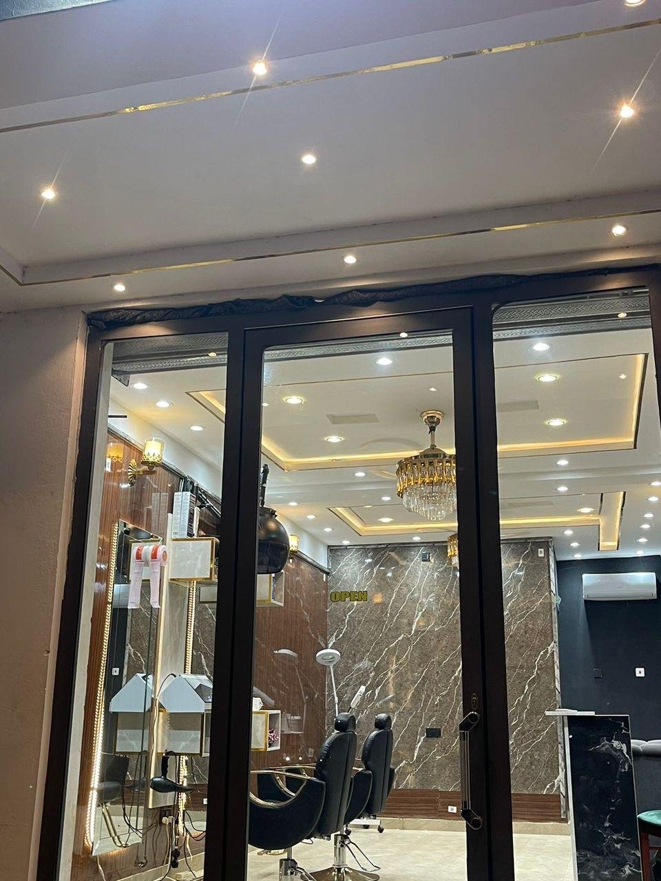 Hair Styling Shop for Rent