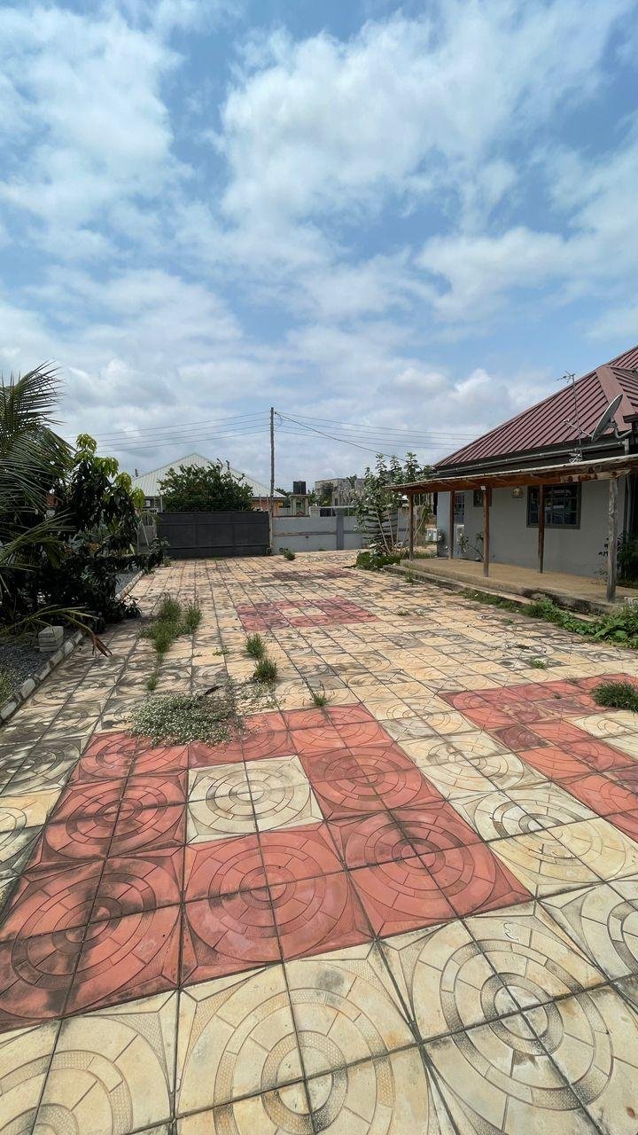 4-Bedroom Self-Compound House for Rent – Dodowa Bawaleshie