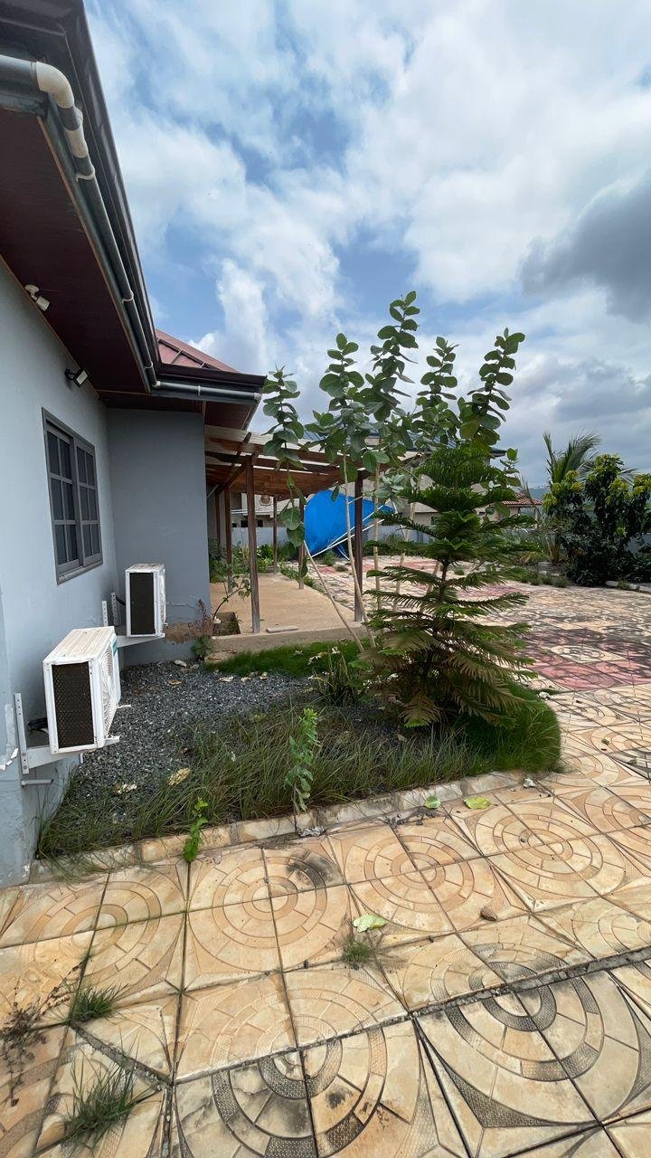 4-Bedroom Self-Compound House for Rent – Dodowa Bawaleshie