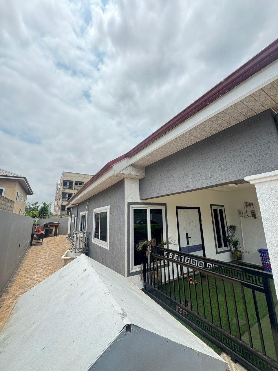 Three bedroom house for sale at Abokobi