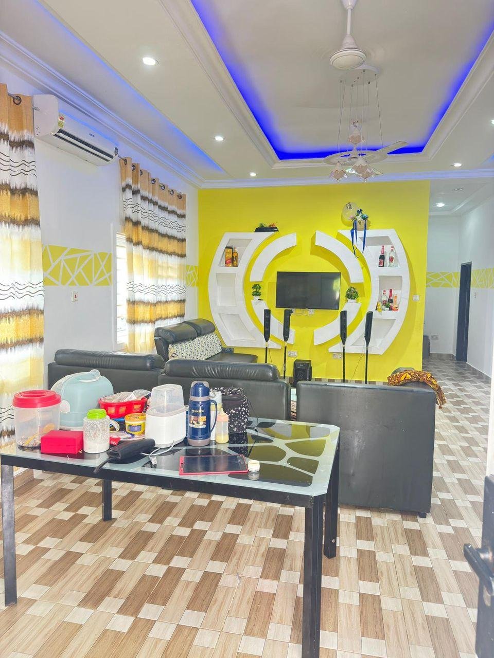 Three bedroom house for sale at Abokobi