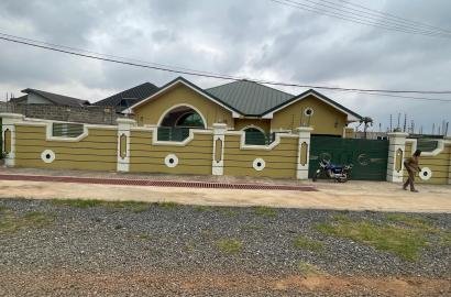 4-Bedroom House for Rent – Tema Community 25