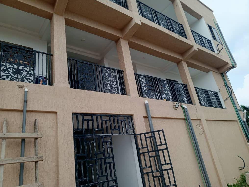 Newly Built Executive Single Room Self-Contained Apartment – Ablekuma Oduman