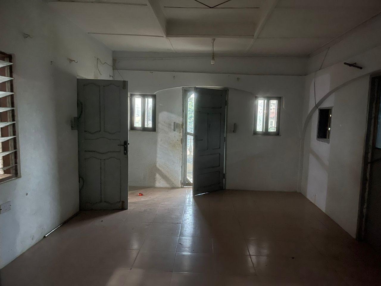 Chamber and Hall Self-Contained Apartment – Awoshie Anyaa (Academy Junction)