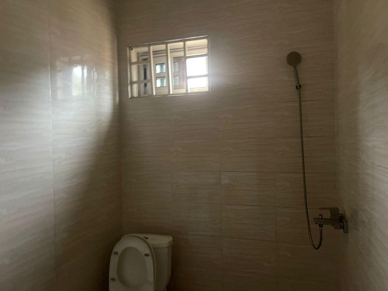 HOUSE FOR SALE – KASOA ADADE