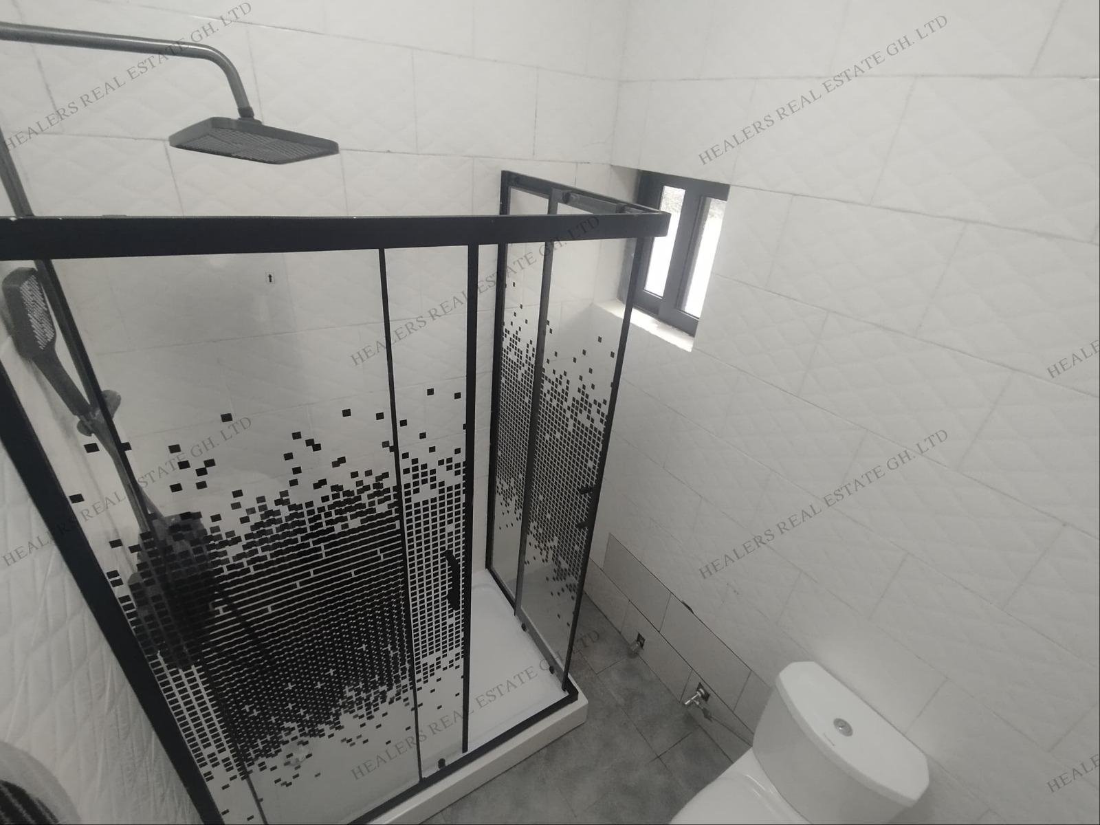 Newly Built 3-Bedroom Smart House for Sale – Oyarifa