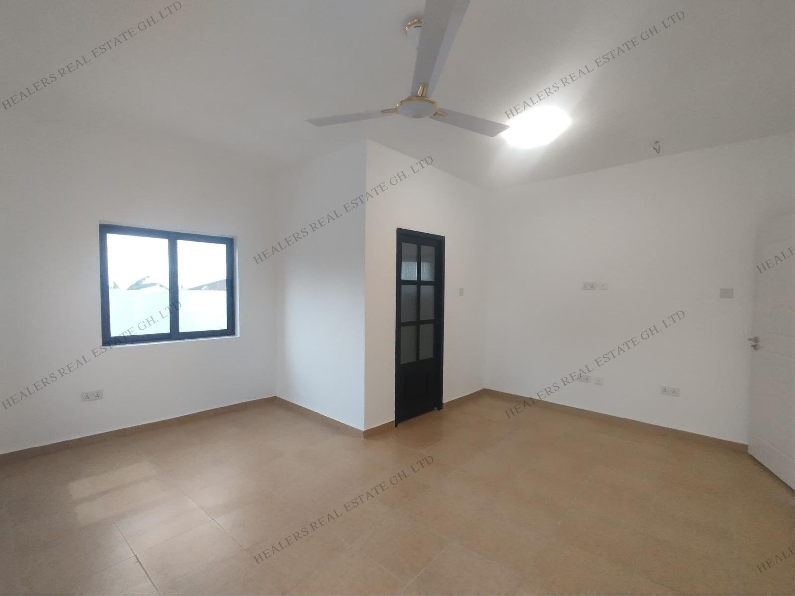 Newly Built 3-Bedroom Smart House for Sale – Oyarifa
