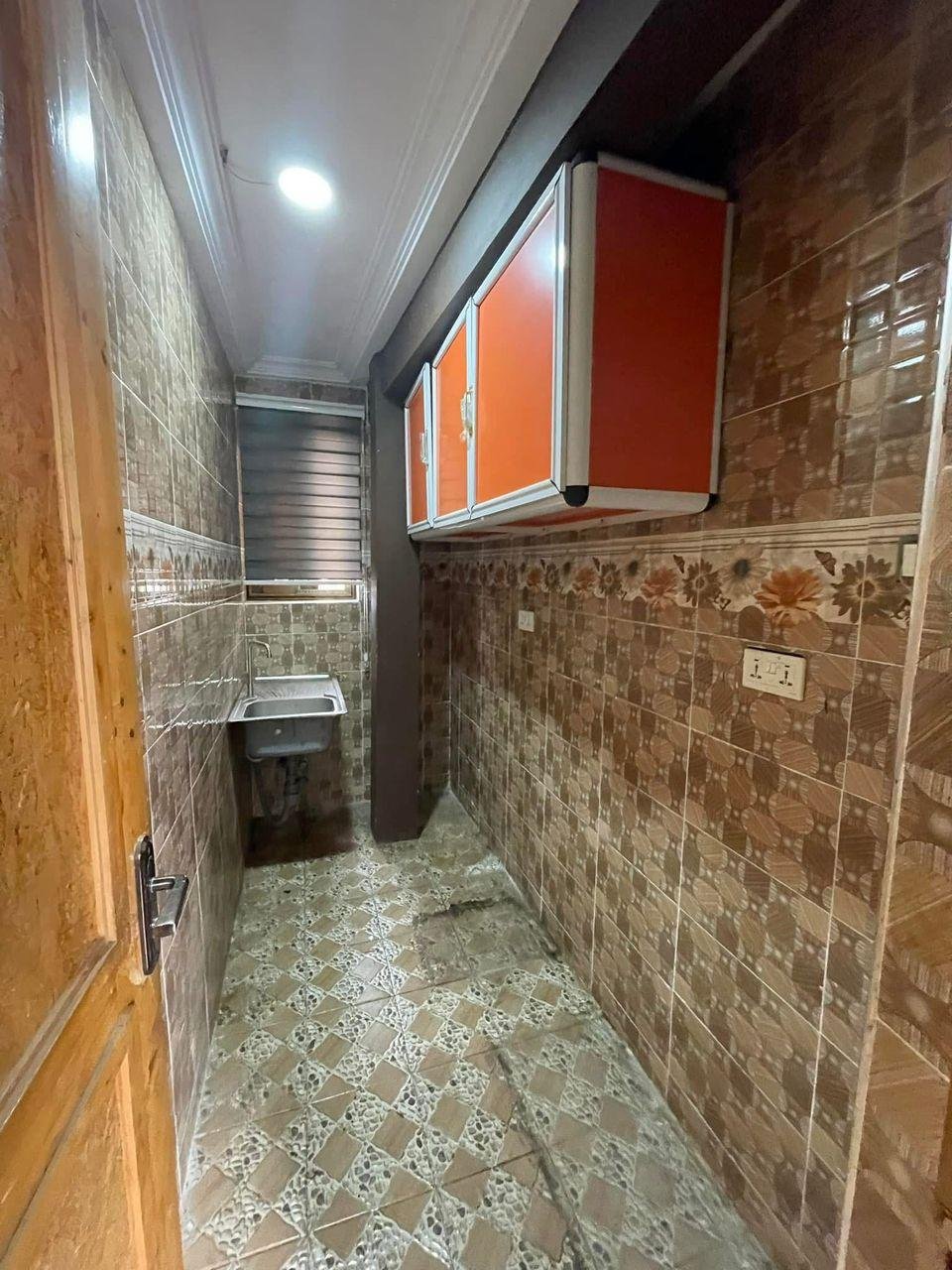 Chamber & Self-Contained Apartment for Rent – Lapaz