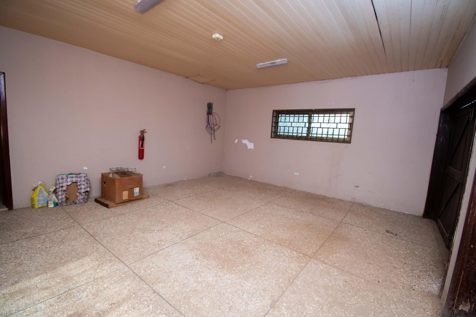 4 BED ROOM HOUSE AT AMANFRO